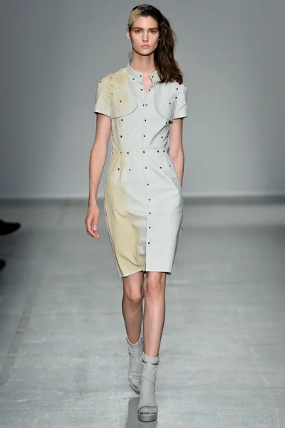 Look 5